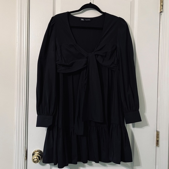 Zara Long Sleeve Bow Dress - Picture 4 of 4
